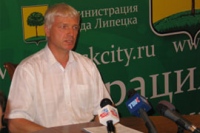В Липецке скоро все «бумажные» услуги будут оказывать в «одном окне» В Липецке скоро все «бумажные» услуги будут оказывать в «одном окне»