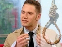 Телеведущий BBC погиб во время эротического эксперимента