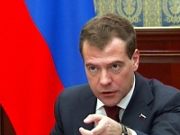 Россияне верят в тандем Медведева-Путина Россияне верят в тандем Медведева-Путина