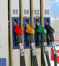 Цены на бензин и дизельной топливо: налетай, подешевело!