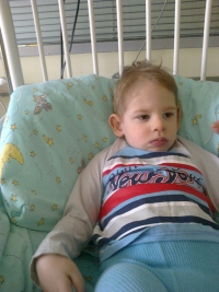 Трехлетнему Арсению Аксенову требуется восстановительное лечение в немецкой клинике