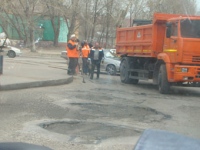 В Липецке продолжается текущий ремонт дорог
