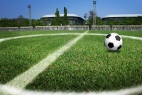 На стадионе «Янтарь» открыли новое футбольное поле 