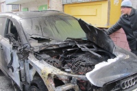 В Липецке сгорел автомобиль депутата облсовета от фракции КПРФ