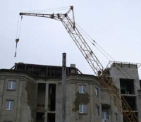 Семь строительных компаний получат помощь из областного бюджета