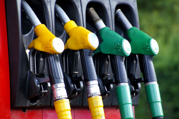 Цены на бензин в Липецкой области выросли на 2,5%
