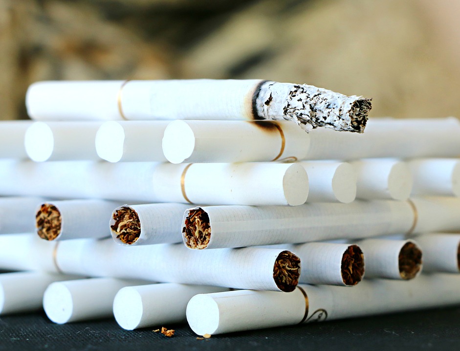 Липецкие полицейские накрыли нелегальный склад табачной продукции на 1 млн рублей