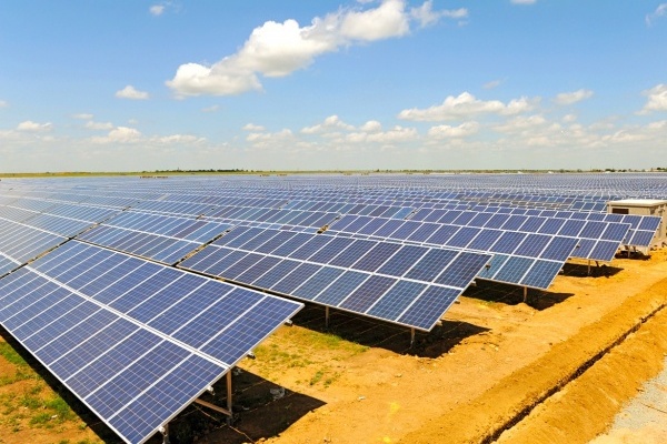 Планировавшая в 2017 году ввод солнечных электростанций в Липецкой области «Комплексиндустрия» до сих пор не приступила к проекту