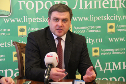 Мэр Липецка назвал спекуляцией заявления частных перевозчиков о транспортном коллапсе
