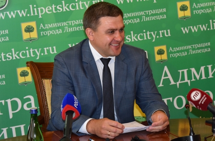 Решение о частичной подаче тепла продвинуло мэра Липецка Сергея Иванова к тройке лидеров престижного рейтинга