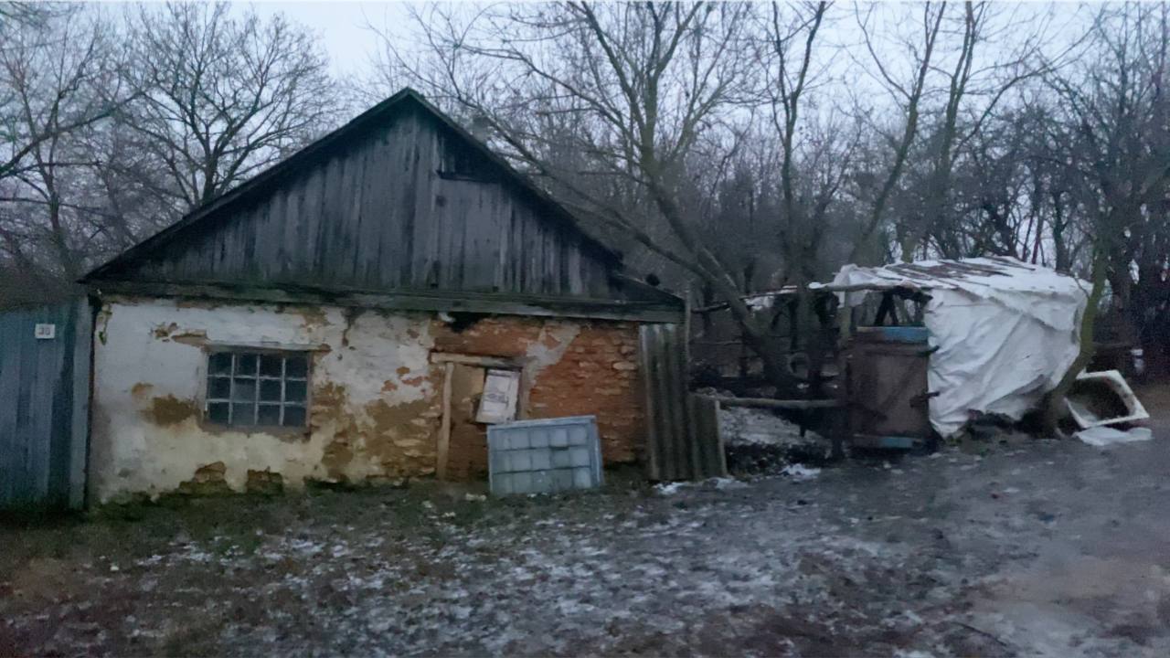 Липецкие чиновники заселили парализованного инвалида в полуразвалившийся  барак | LIPETSKNEWS - липецкий новостной портал