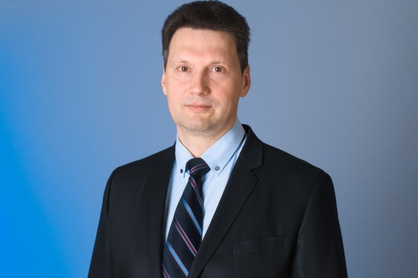 Руководитель липецкого Фонда капремонта Александр Козин сложил мандат депутата