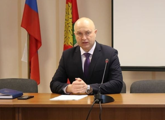Руководителя Долгоруковского района отстранили от занимаемой должности в связи с уголовным делом