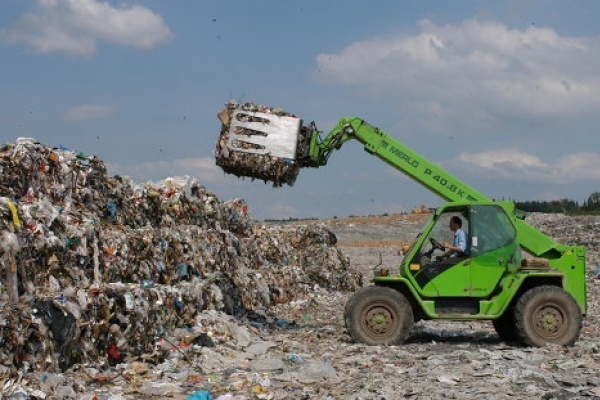 Липецкой мусороперерабатывающей компании «ЛэндГринЭко» не удалось оспорить аннулирование лицензии через суд