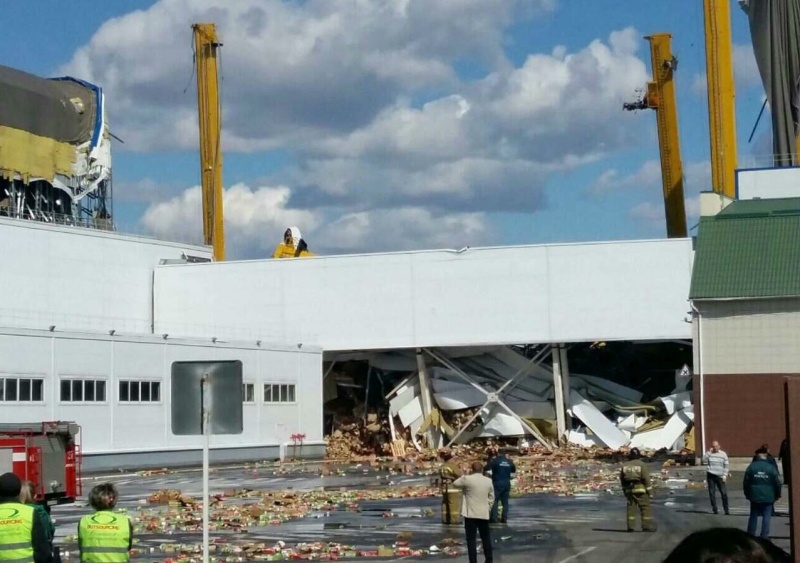 Следственный комитет и прокуратура заинтересовались обрушением склада на липецком заводе PepsiCo