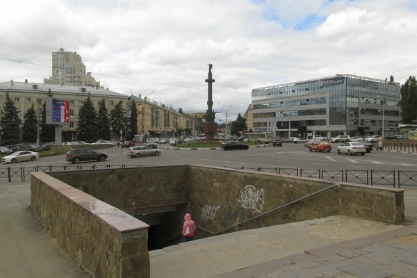 Липецким чиновникам не удалось сдать в концессию переход на площади Плеханова?
