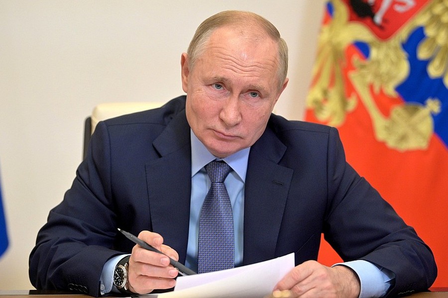 Президент страны поддержал пандемийные каникулы для россиян