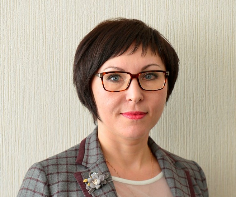 Вице-мэром Ельца стала бывший руководитель липецкого МФЦ Майя Селянина