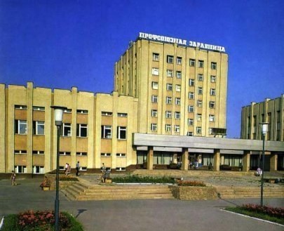 Невостребованное десятилетиями здание профсоюзной здравницы в Липецке продают за 351 млн рублей