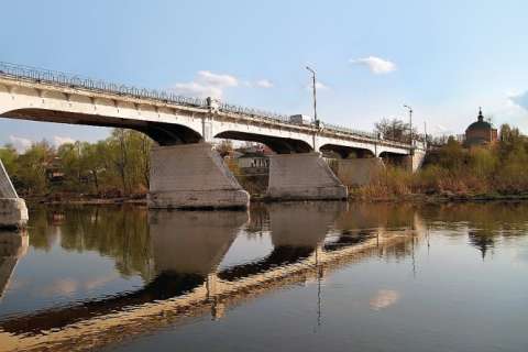 Два российских министерства «потеряли» 380 млн рублей на мнимой реконструкции моста в Липецкой области