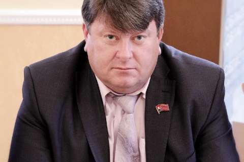 Председатель Долгоруковского райсовета ушёл в отставку