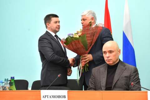 Липецкий губернатор отправил Романа Ченцова решать проблемы Лебедянского района в качестве главы