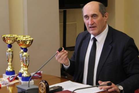 Череду отставок в администрации Липецкой области продолжил главный спортсмен региона Владимир Дементьев