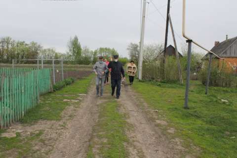 Жители липецкого села пожаловались организации Владимира Путина на плохие дороги и благоустройство