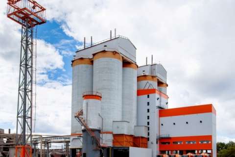 Предприниматель решил обанкротить крупнейшего производителя цемента в Липецкой области 