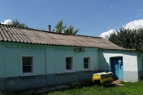 В липецком селе инвалид опасается погибнуть под завалами собственного дома