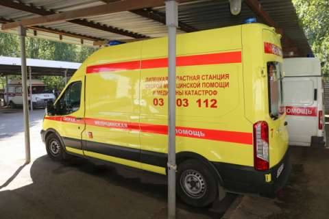 Сотрудники липецкой станции скорой помощи добиваются выплат за работу в «красной зоне»