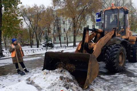 В Липецке планирует привлекать к уборке снега сторонние организации и наемную технику