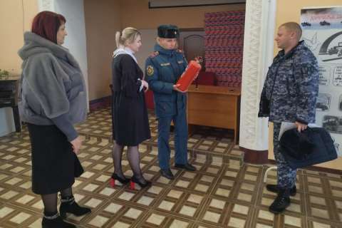 В Липецкой области силовики проверяют безопасность избирательных участков 