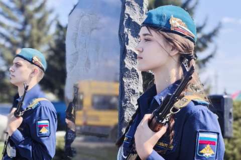 В день 84-й годовщины десять безымянных героев обрели покой на Высоте Огурец