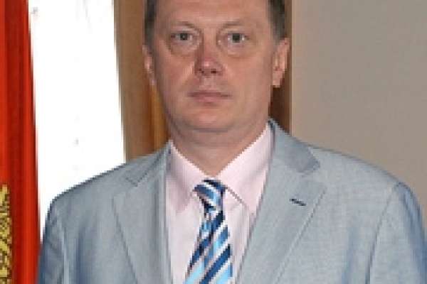 Губернатор утвердил нового начальника областной медицины Губернатор утвердил нового начальника областной медицины