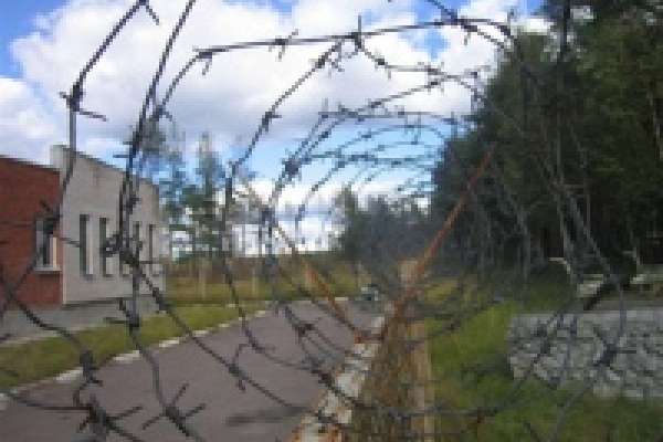 Убийцу отправили в колонию на восемь с половиной лет Убийцу отправили в колонию на восемь с половиной лет