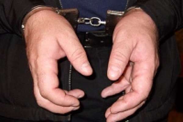 В Липецке задержали бутлегера В Липецке задержали бутлегера