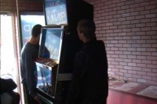 С июля 2009 года подпольные казино Липецкой области лишились 2122 игровых автоматов 