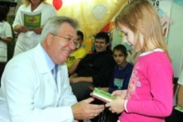 Депутат Олег Колягин открыл школу «Здоровое сердце»