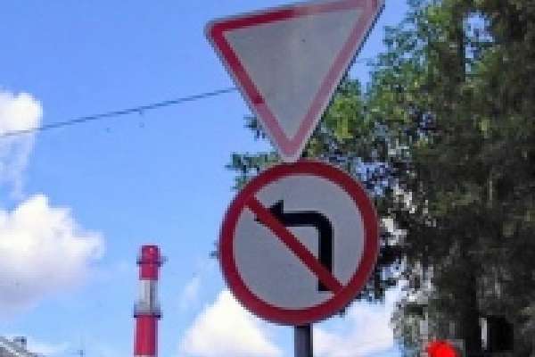 Левый поворот на пересечении улиц Терешковой и 8 Марта будет запрещен