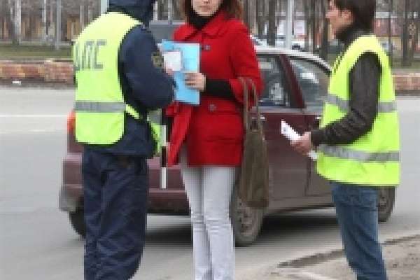 За сутки под колеса машин попали четыре пешехода За сутки под колеса машин попали четыре пешехода