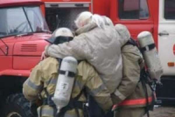 Пожарные спасли ребенка