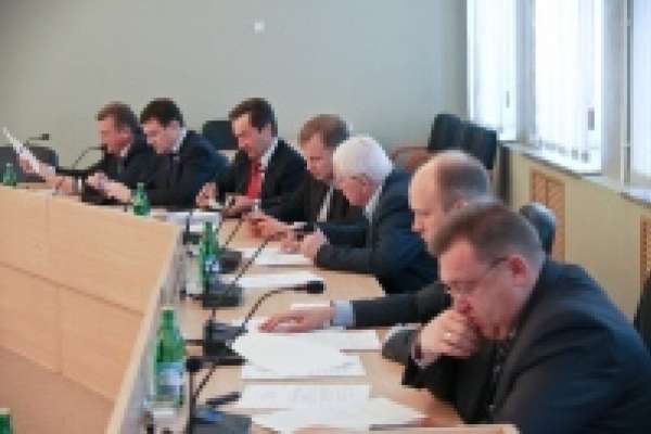 Депутаты горсовета одобрили очередную корректировку бюджета Липецка Депутаты горсовета одобрили очередную корректировку бюджета Липецка