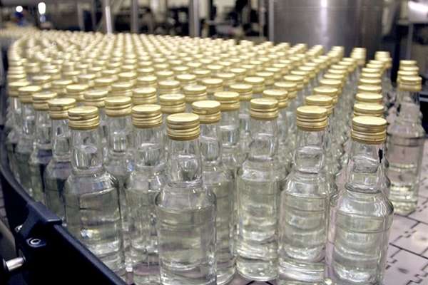 В Липецке закрыт нелегальный завод по производству водки