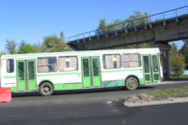 Муниципальный транспорт поехал по-весеннему Муниципальный транспорт поехал по-весеннему