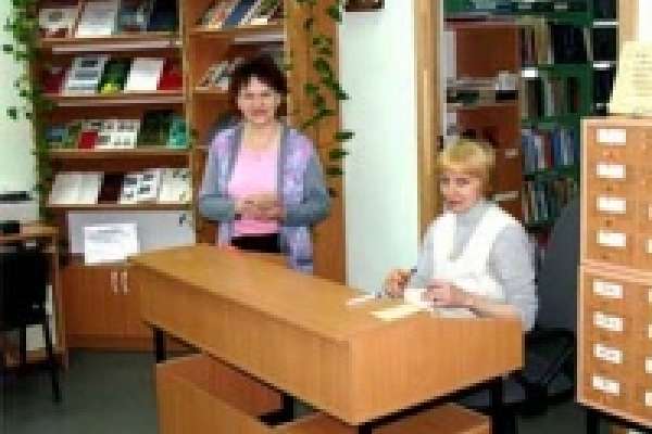 Сукиасян похвалил библиотеки Липецка Сукиасян похвалил библиотеки Липецка
