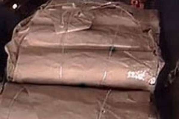 Почти 180 тонн груза ждут отправки в Осетию Почти 180 тонн груза ждут отправки в Осетию