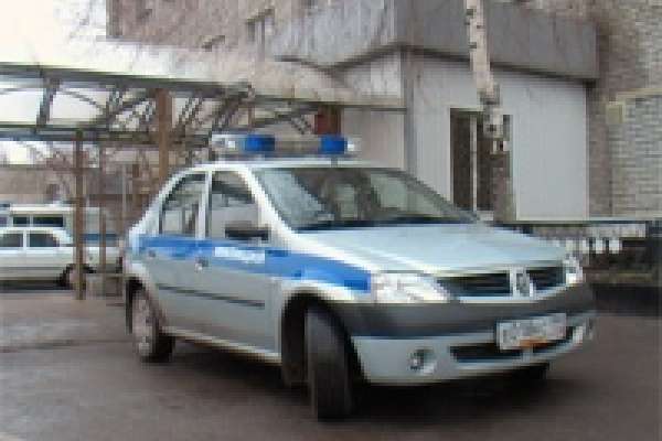 В Липецке милиционеры испытывают новый патрульный автомобиль В Липецке милиционеры испытывают новый патрульный автомобиль