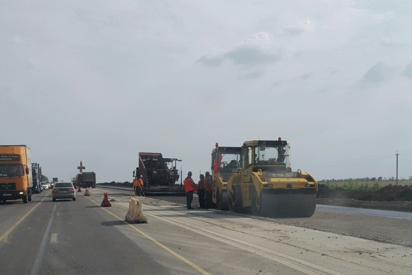 Липецкие дорожники рассчитывают в декабре 2015 года закончить ремонт моста на трассе Елец-Долгоруково