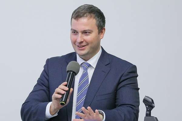 Под Липецком при риске увольнения в связи утратой доверия возник правовой парадокс? Под Липецком при риске увольнения в связи утратой доверия возник правовой парадокс?
